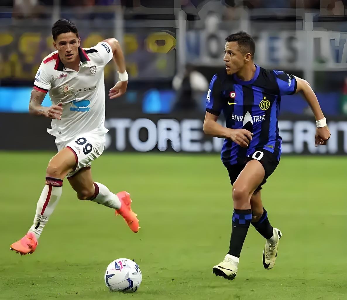 热那亚球员个人能力突出,成全队焦点 热那亚球员个人能力突出,成全队焦点