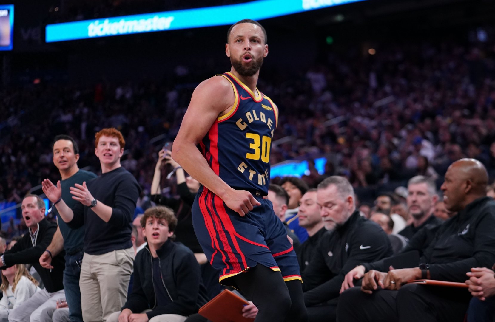 开云体育-掘金客场击败灰熊，迎来两连胜